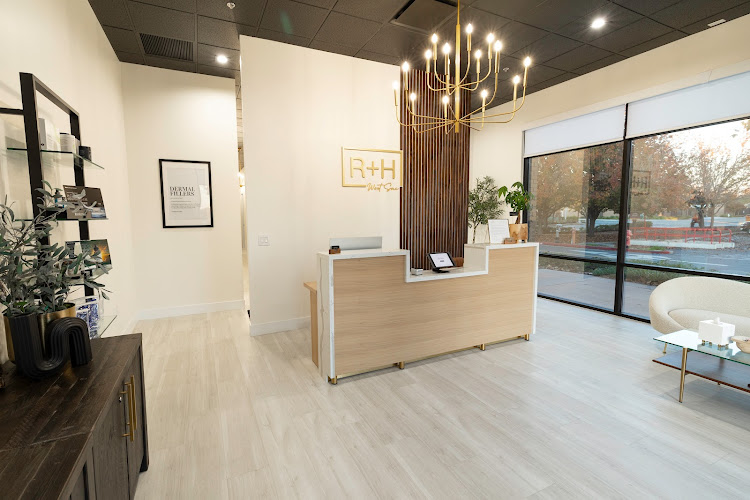 R+H Aesthetic Medicine, West Sac