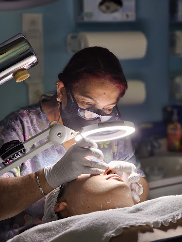 Pakina's Beauty Studio