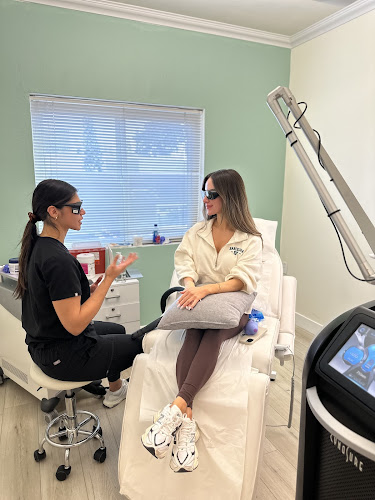 LUV Cosmetic & Wellness