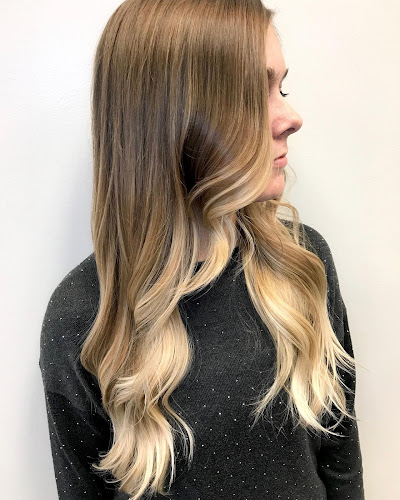 Sugar & Shears Salon And Organic Spa