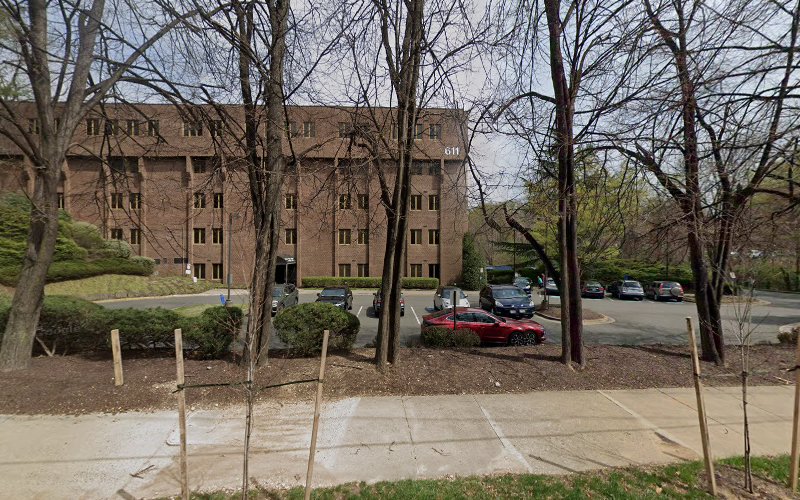 Washington Dermatology Consultants - Dr. Kenneth Neal