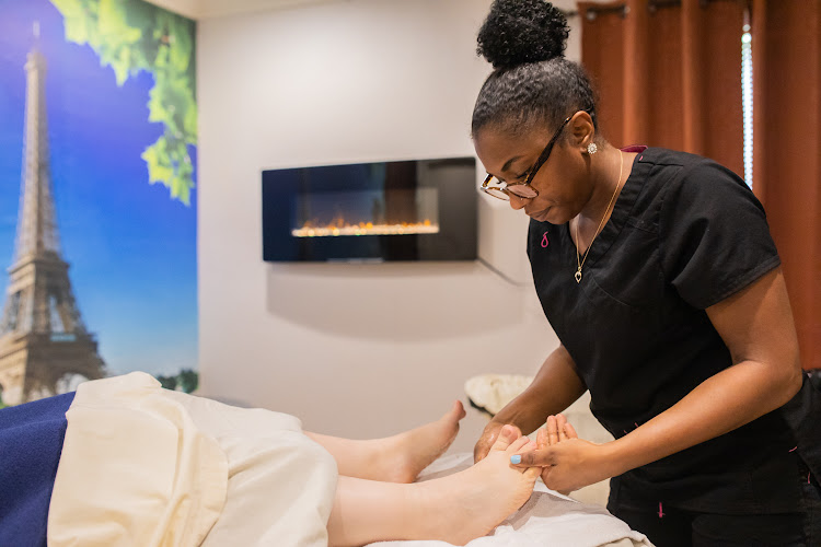 J Sterling's Wellness Spa - Altamonte