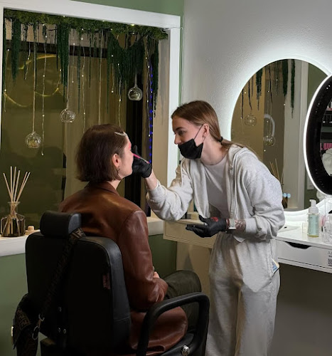 PIXIE LAB (Russian Manicure)